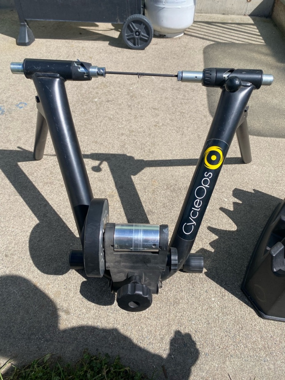 CycleOps Black Indoor Bike Trainer
